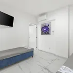 Family 3 Bedroom With Terrace *