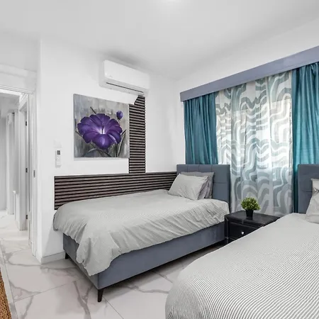 Appartamento Family 3 Bedroom With Terrace Larnaca