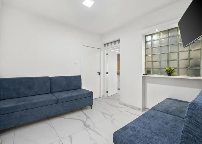 Family 3 Bedroom With Terrace *