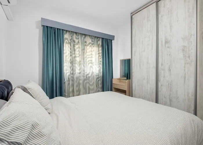 Family 3 Bedroom With Terrace * Ларнака