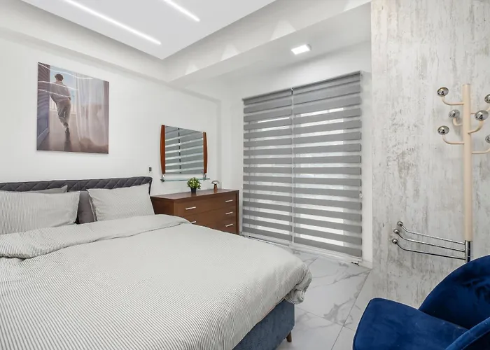 Family 3 Bedroom With Terrace * Ларнака